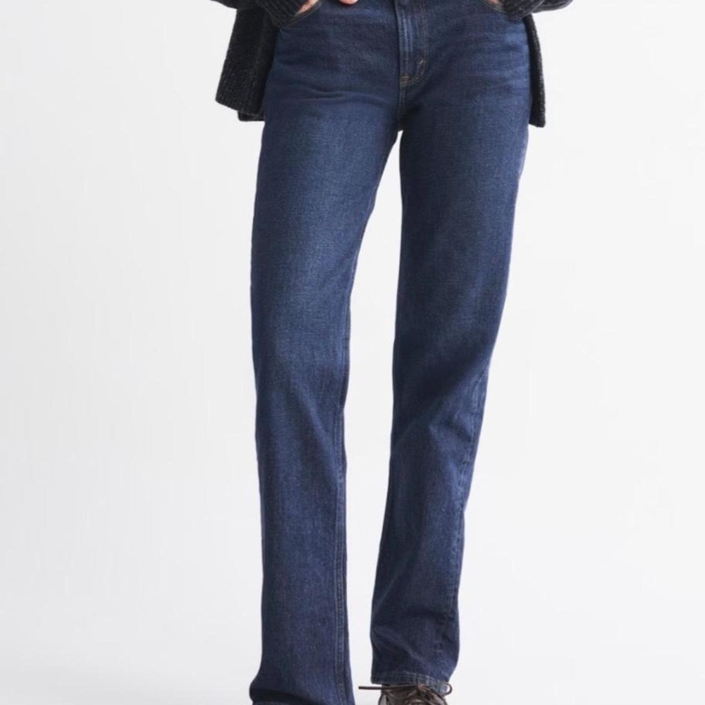 Abercrombie & Fitch The 90s Straight Mid Rise Jeans Navy Blue NWT Size 26